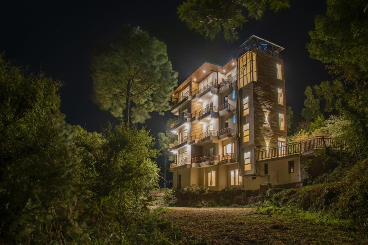 The Lalita'S Majestic Pines Bed & Breakfast Kasauli Exterior photo