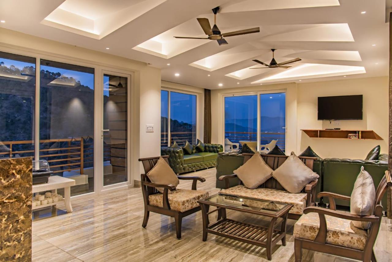 The Lalita'S Majestic Pines Bed & Breakfast Kasauli Exterior photo
