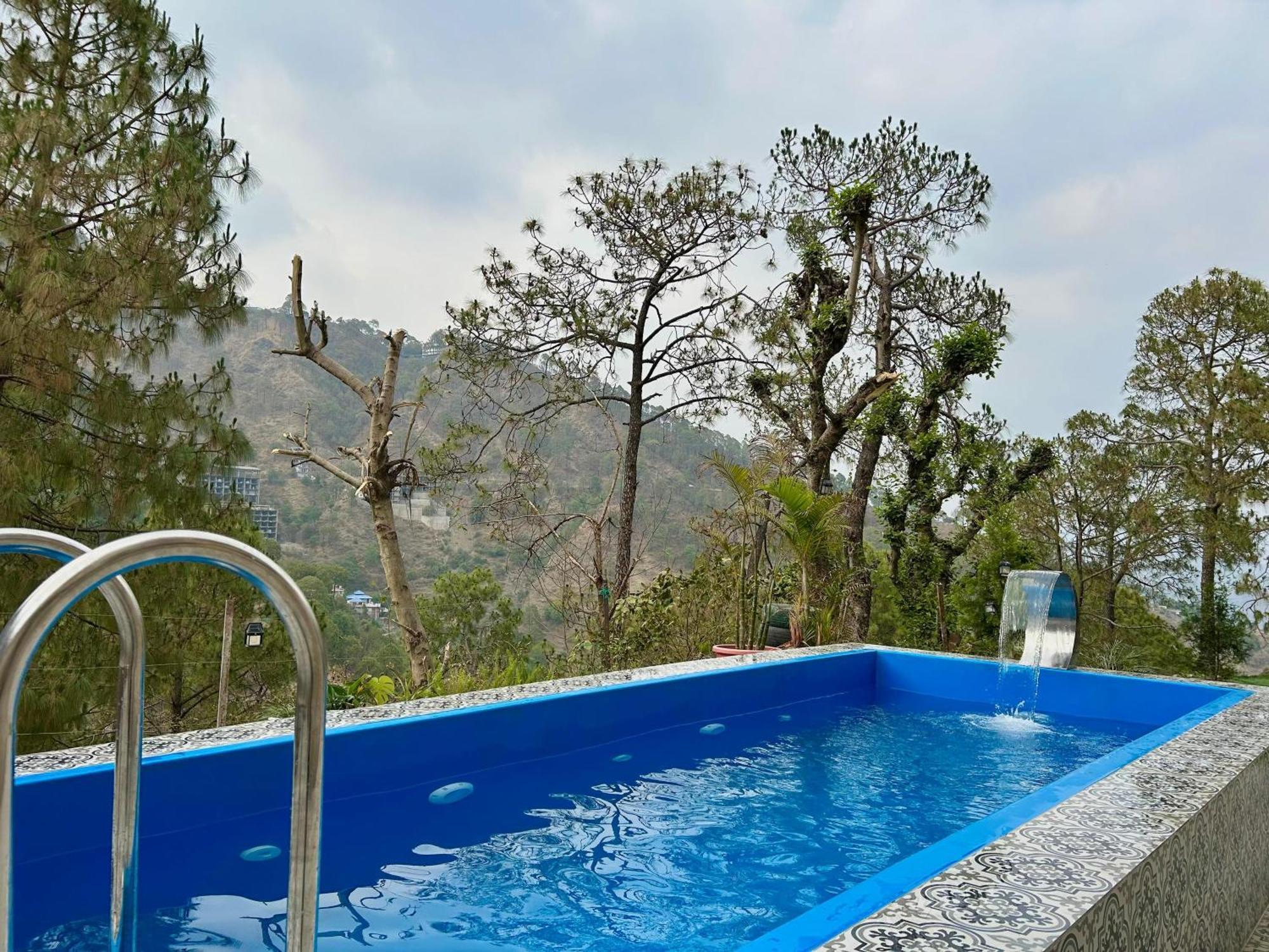 The Lalita'S Majestic Pines Bed & Breakfast Kasauli Exterior photo